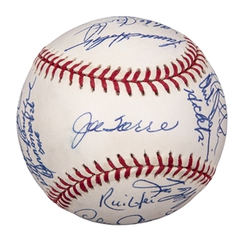 1998 New York Yankees Team Signed OAL Budig Baseball With 28 Signatures Including Rivera, Pettitte, and Raines (Beckett)